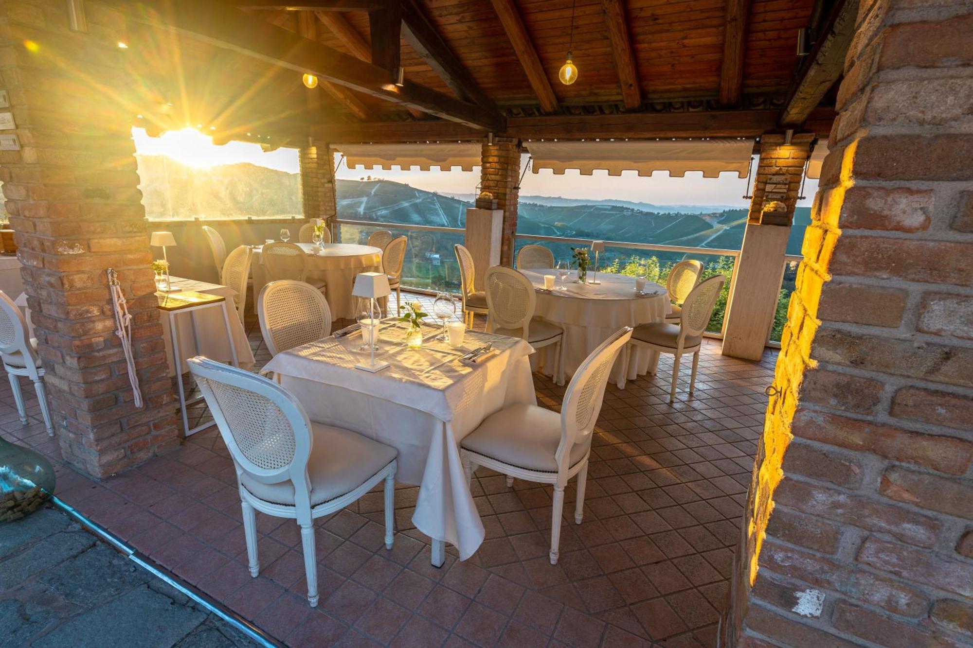 Locanda San Giorgio Neviglie Extérieur photo
