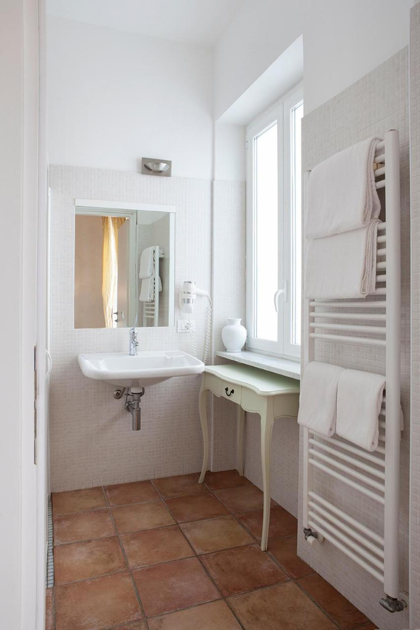 Locanda San Giorgio Neviglie Extérieur photo
